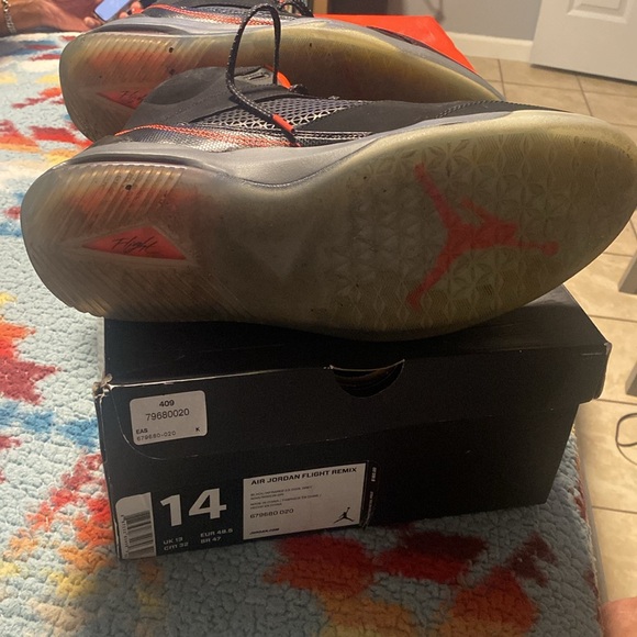 AIR JORDAN - Picture 5 of 5